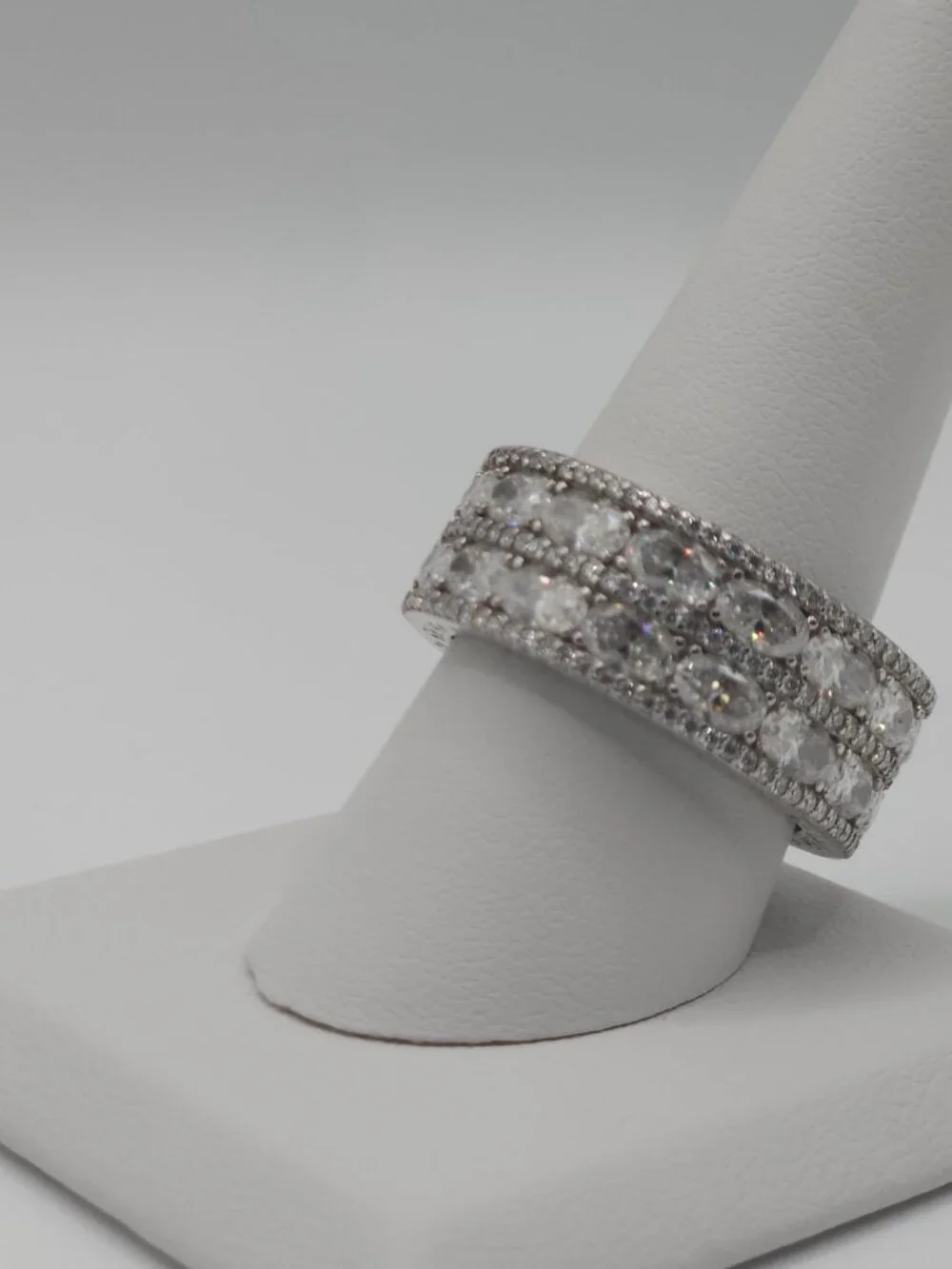 925 Sterling Silver Moissanite Multi Row Band Ring 9.3g AS IS